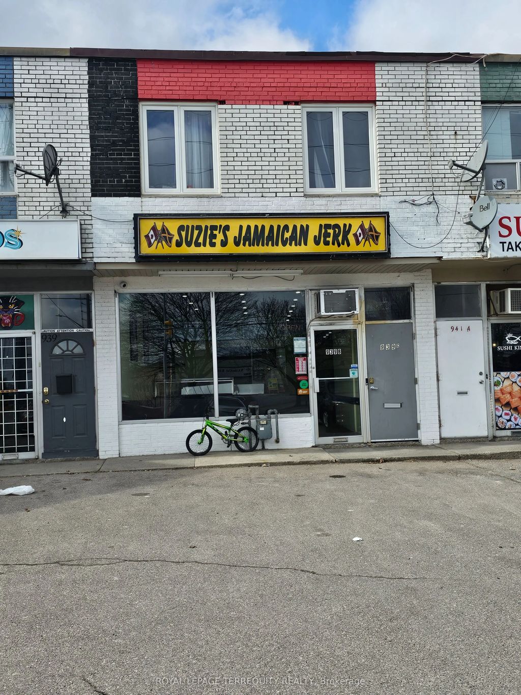 939 Lakeshore Road E, Mississauga