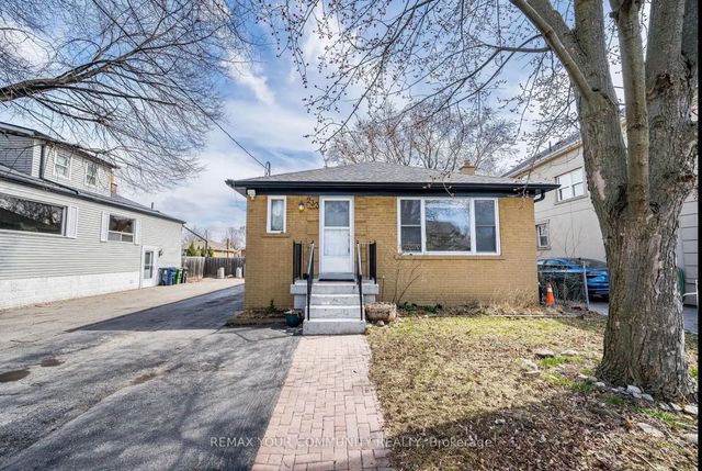 233 Beta Street Upper, Toronto W06