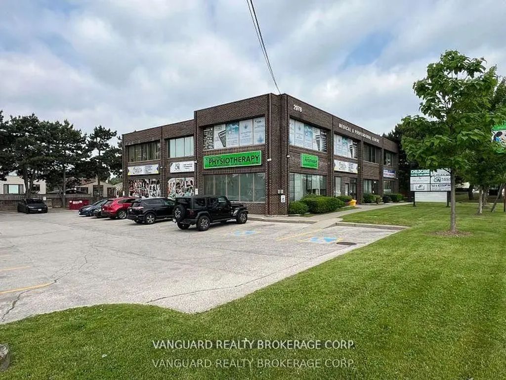 2978 Islington Avenue 204, Toronto W05