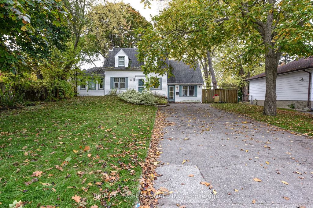 10 Broadview Avenue, Mississauga