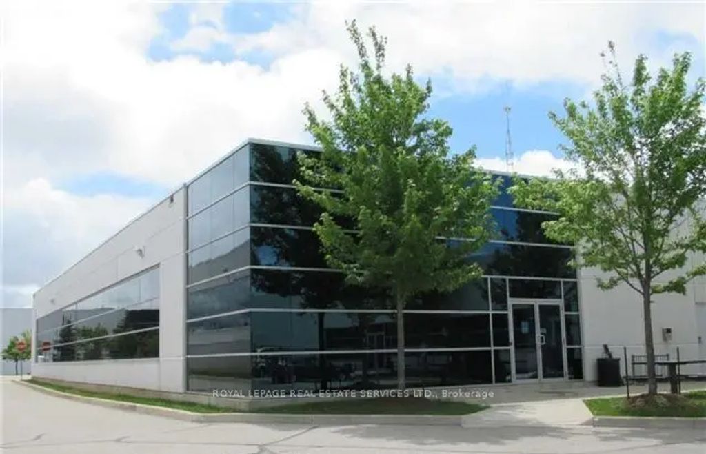2360 Meadowpine Boulevard 4, Mississauga