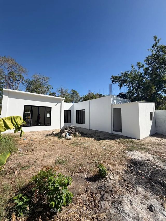 27 Poligono "a" Lot #27 N/a, Out of Area