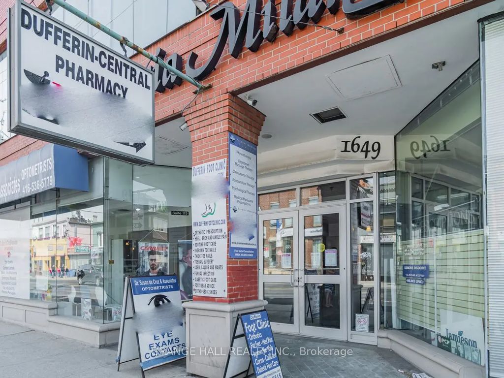 1649 Dufferin Street 111, Toronto W03