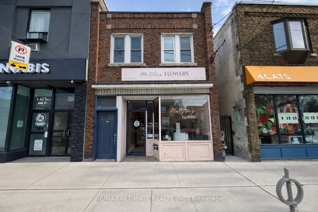 419 Jane Street Main, Toronto W02