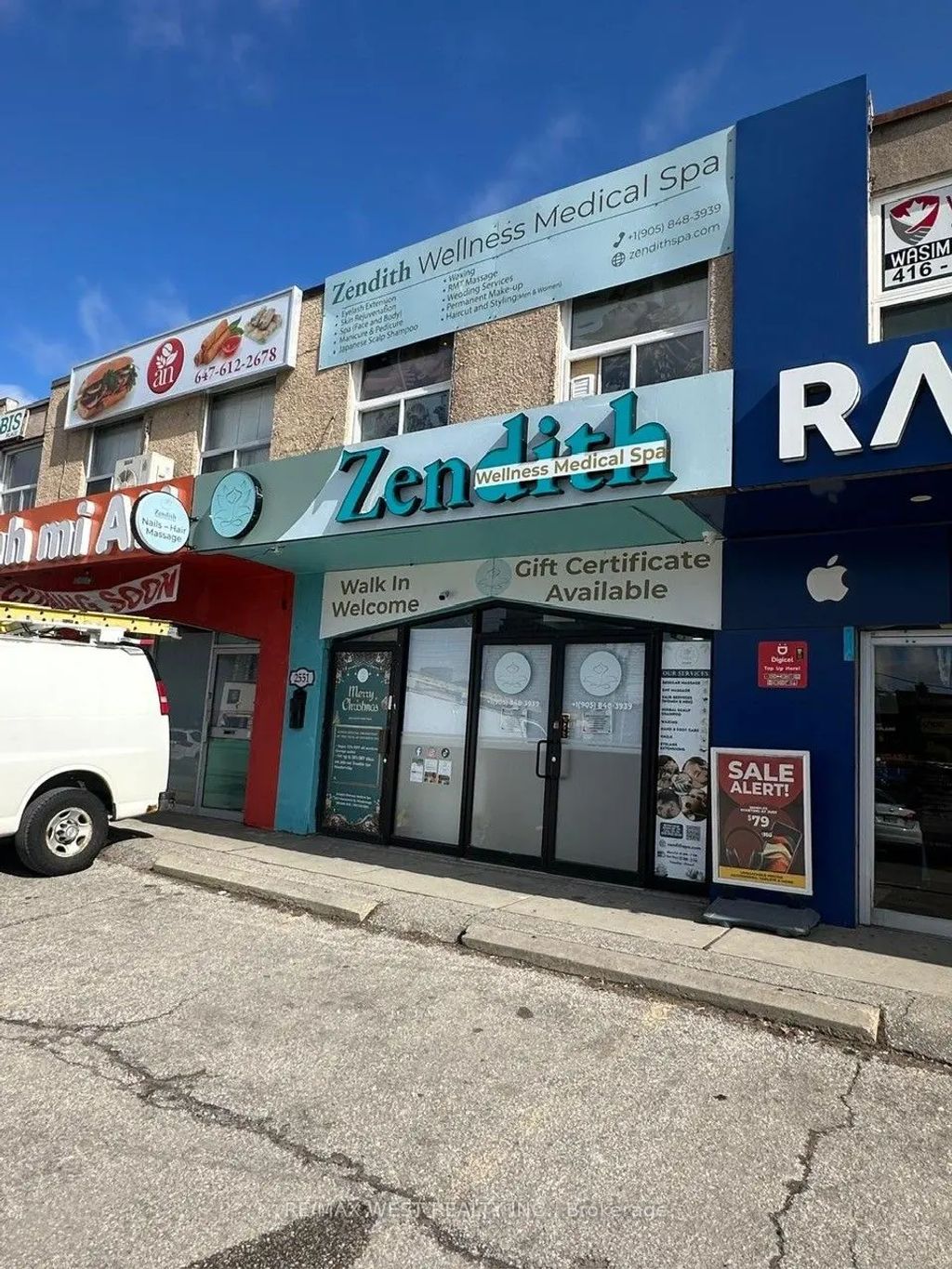 2551 Hurontario Street, Mississauga