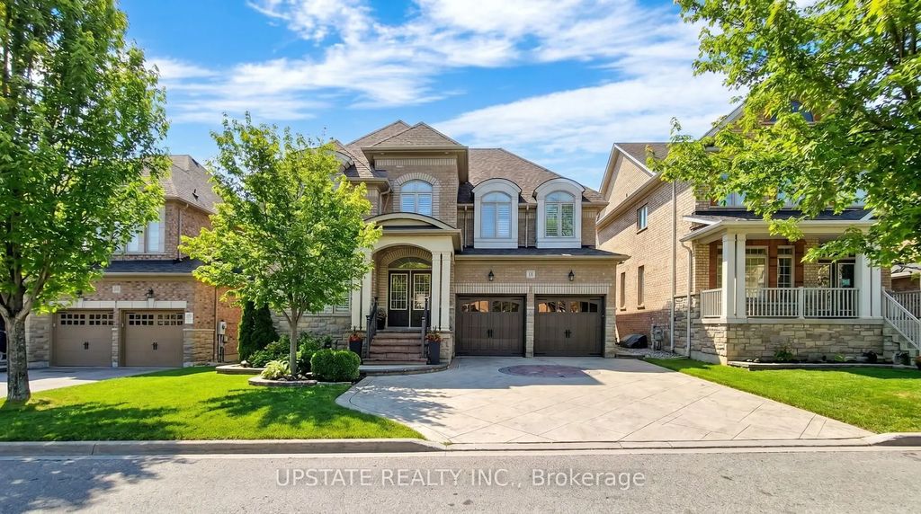 12 Haywood Drive, Brampton