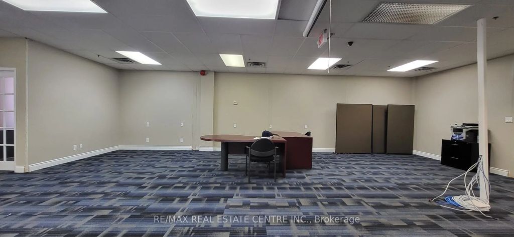 1550 South Gateway Road 220-221, Mississauga