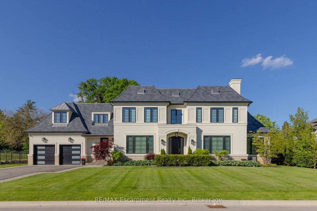 15 Lambert Common, Oakville