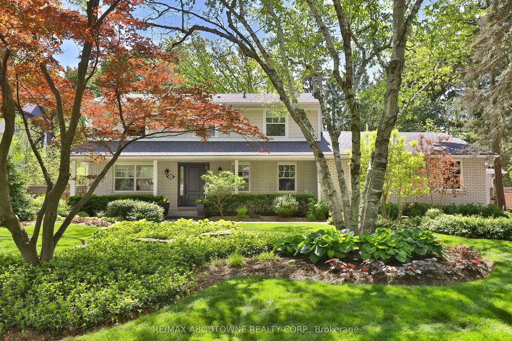1268 Hillhurst Road, Oakville