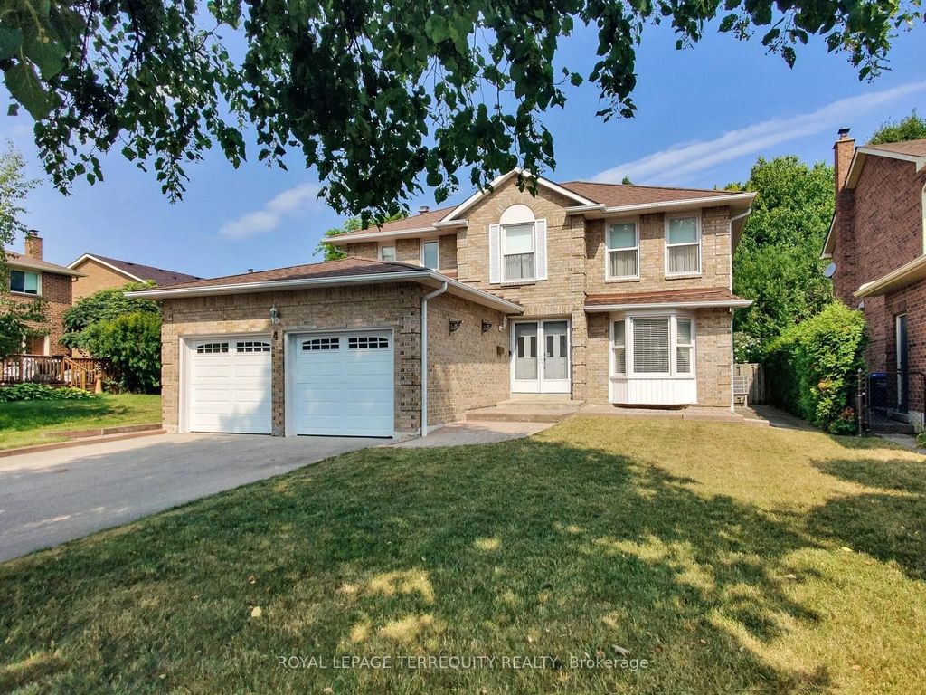 4 Mowat Court, Brampton