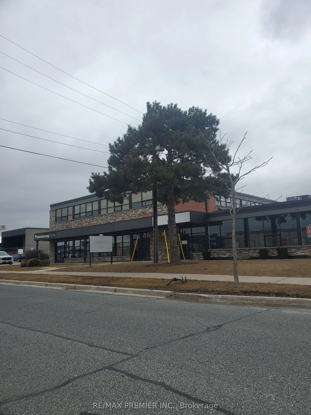 54 Samor Road 1, Toronto W04