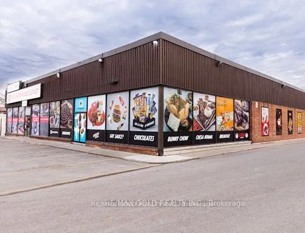 2110 Dundas Street E 2, Mississauga