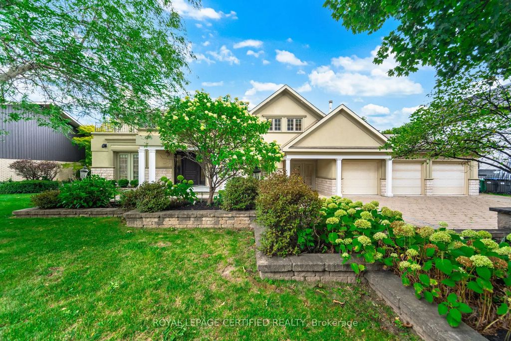 2197 Courrier Lane, Mississauga
