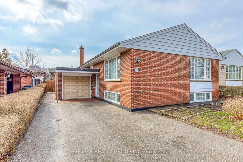 97 Westhampton Drive, Toronto W09