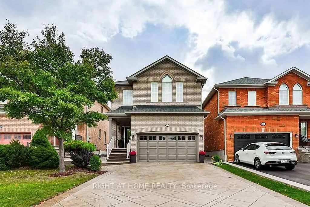 814 Brass Winds Place, Mississauga