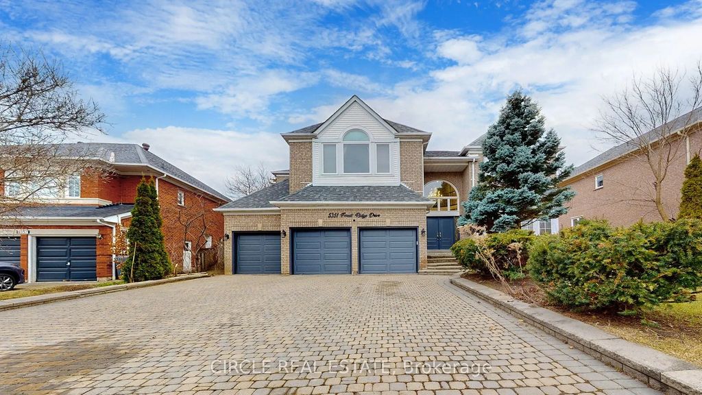 5351 Forest Ridge Drive, Mississauga