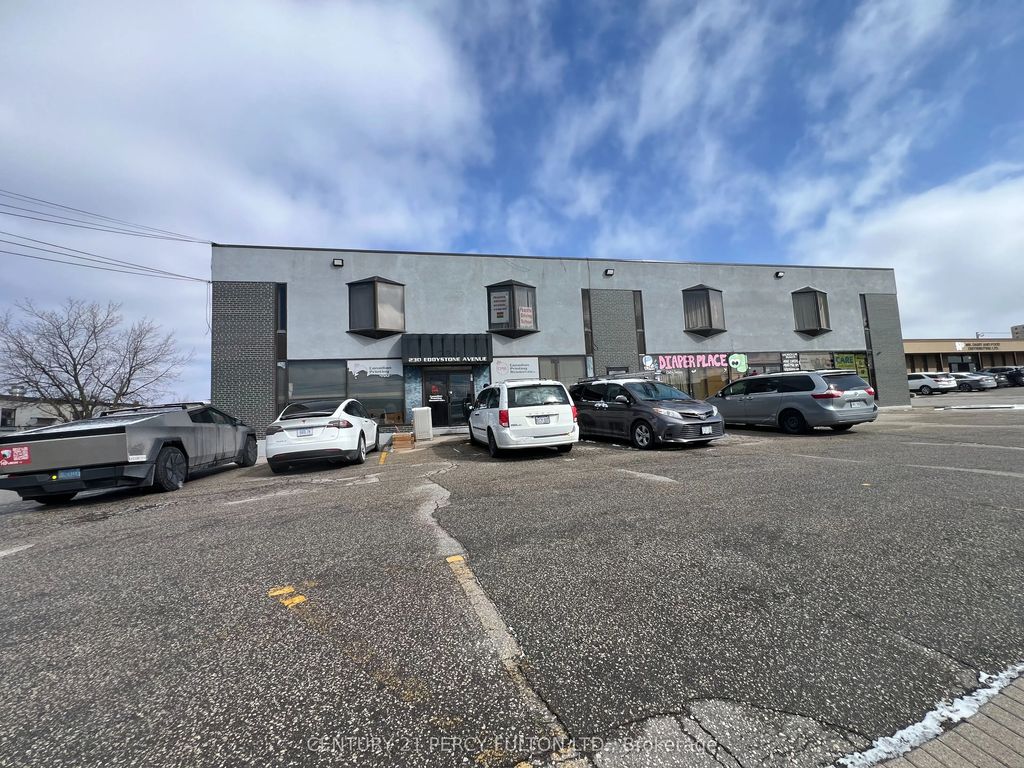 230 Eddystone Avenue 204, Toronto W05