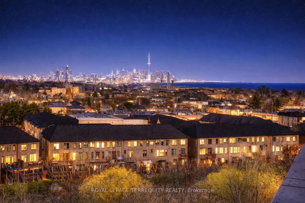1063 Douglas Mccurdy Common 702, Mississauga