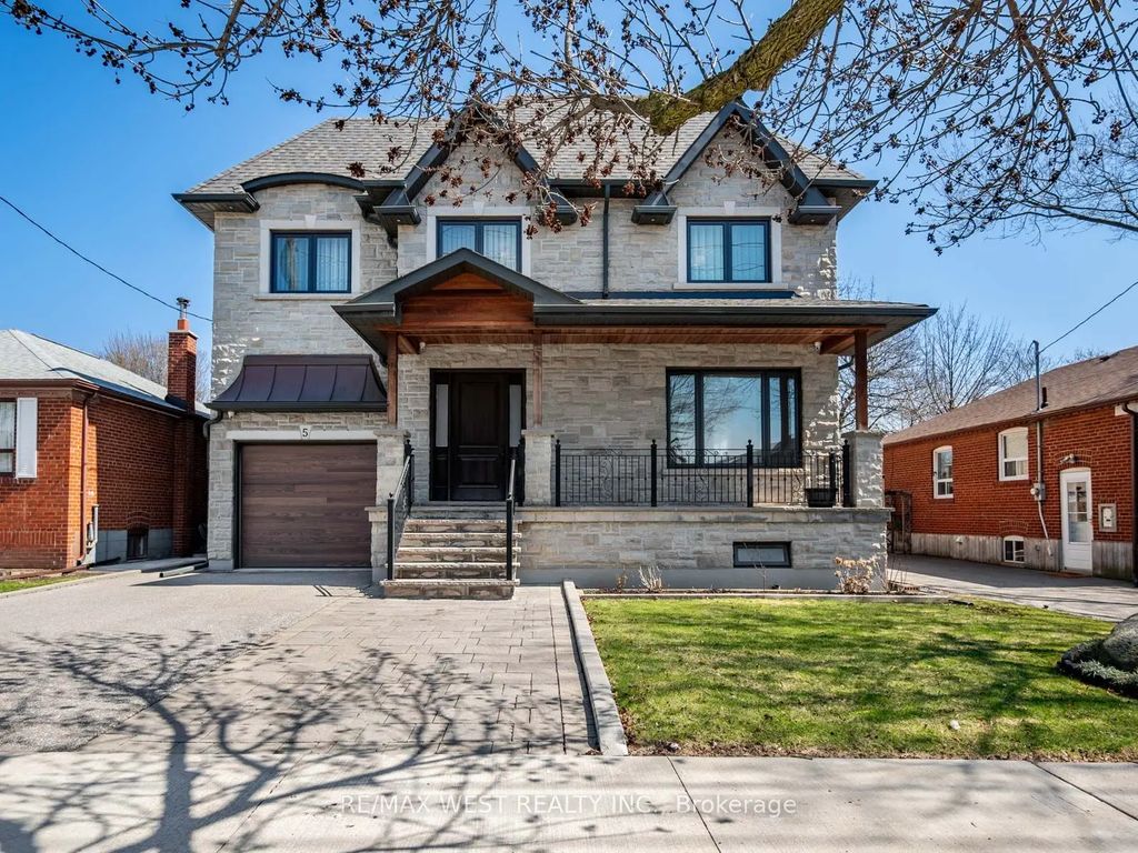 5 Paula Boulevard, Toronto W06