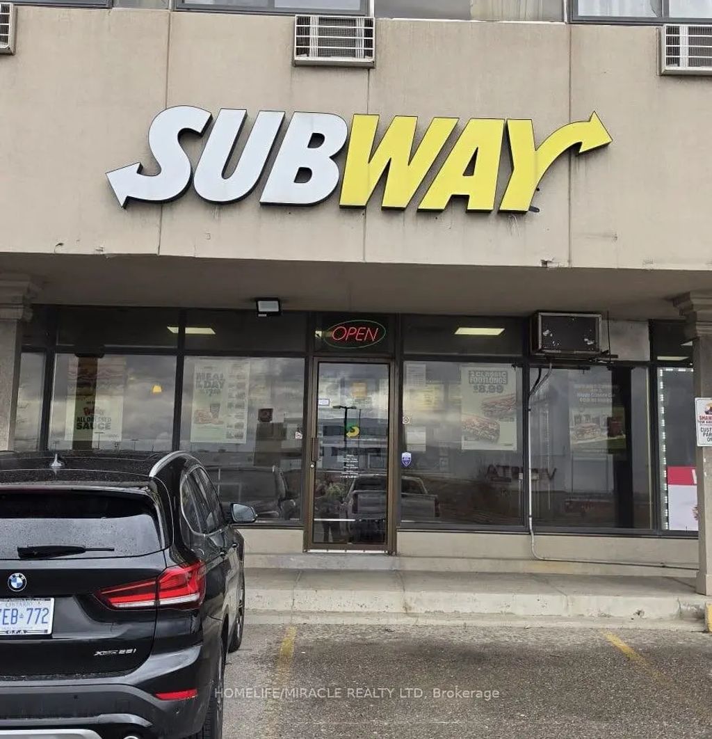 6465 Airport Road, Mississauga