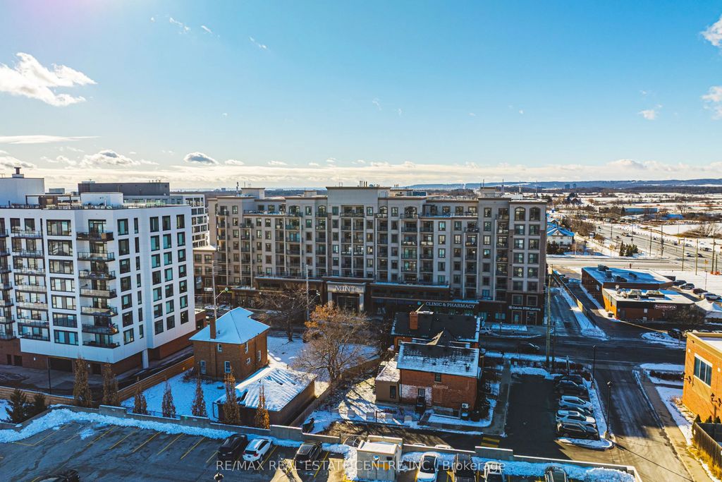 2486 Old Bronte Road 706, Oakville