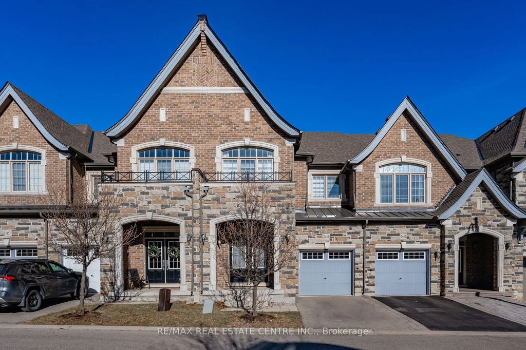 2453 Village Common N/a, Oakville