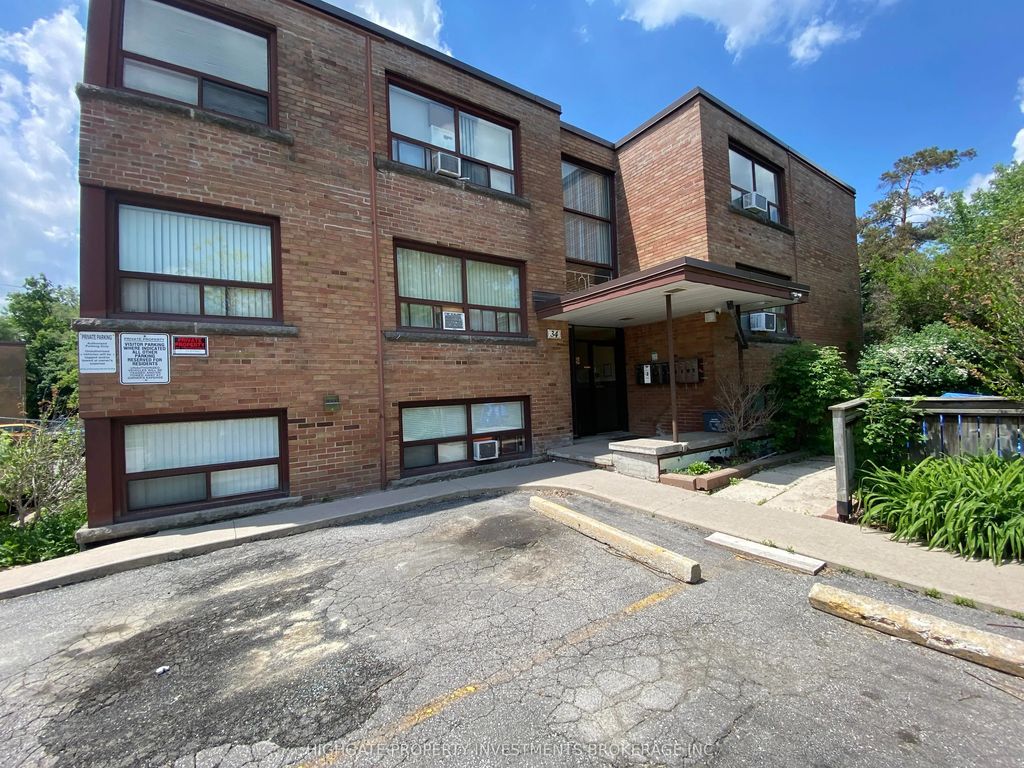 34 Erlesmere Avenue 3, Brampton