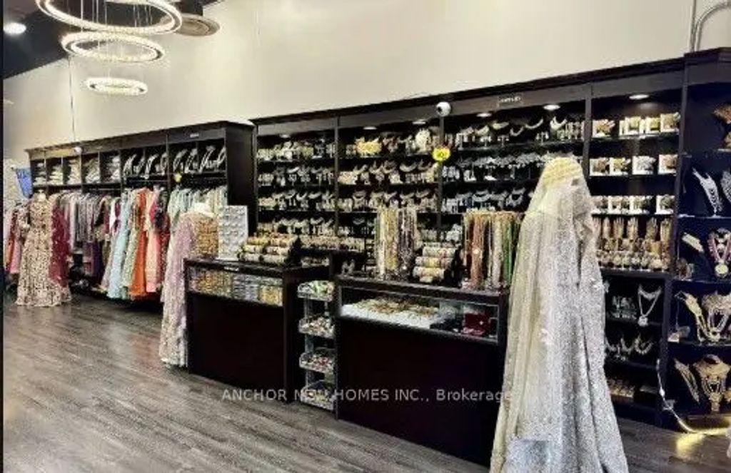2275 Britannia Road 15, Mississauga