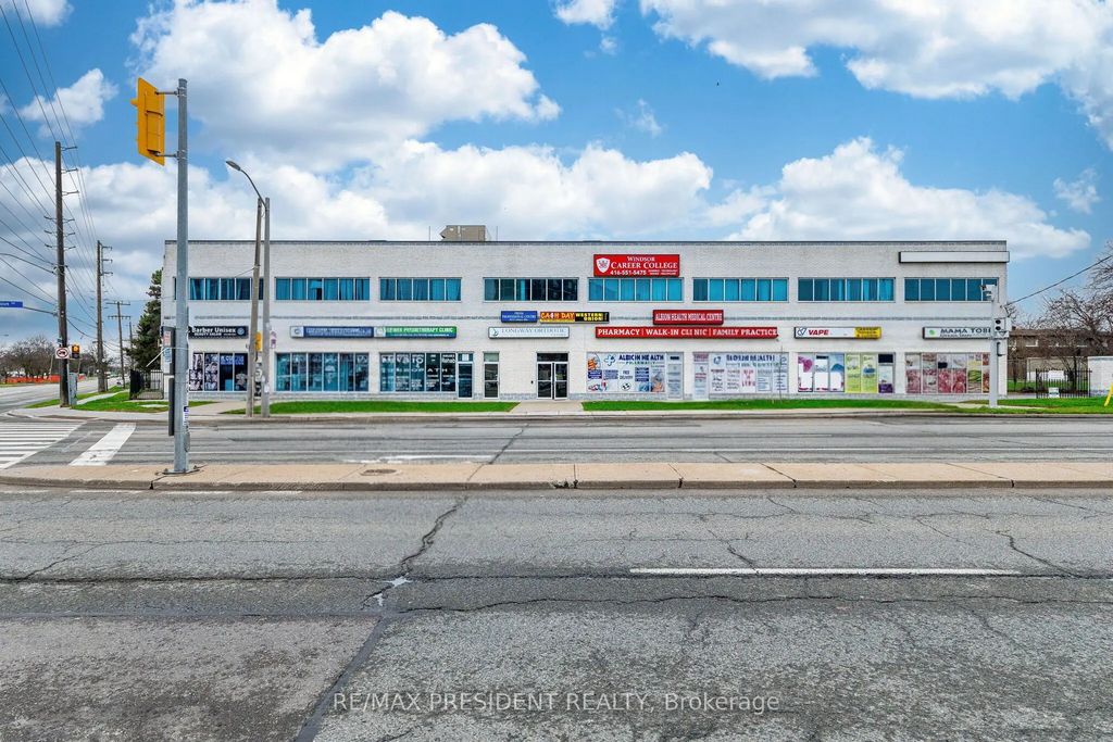 1625 Albion Road, Toronto W10