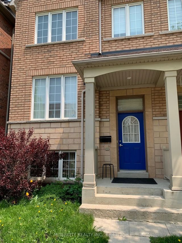 17 Aldwinckle Heights Bsmt, Toronto W05