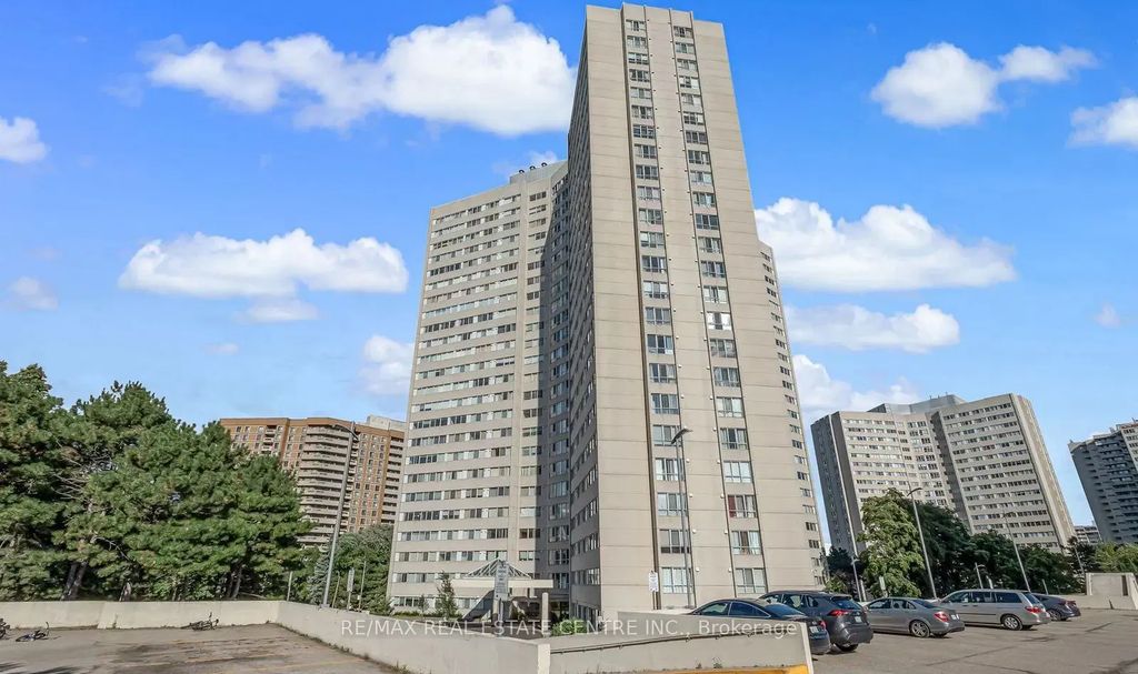 3700 Kaneff Crescent 501, Mississauga