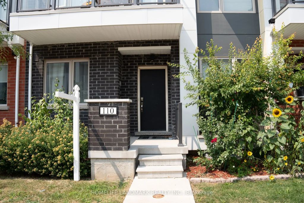 110 William Duncan Road, Toronto W05