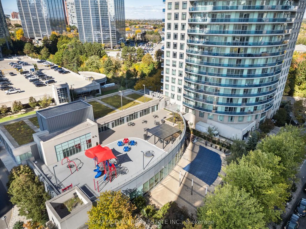 80 Absolute Avenue S 1805, Mississauga