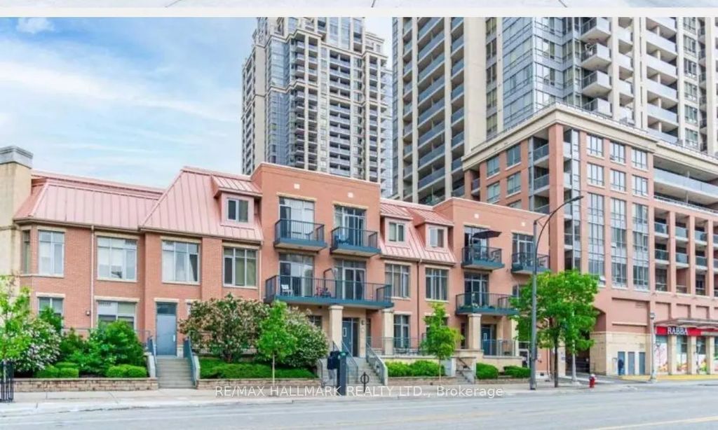 320 City Centre Drive 318, Mississauga
