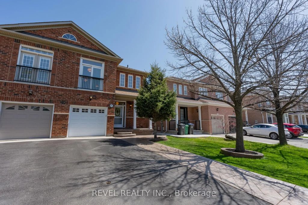 4871 James Austin Drive, Mississauga