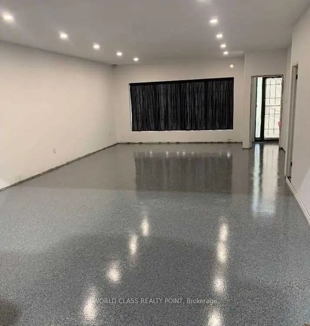 20 Claireport Crescent 9 Lower, Toronto W10