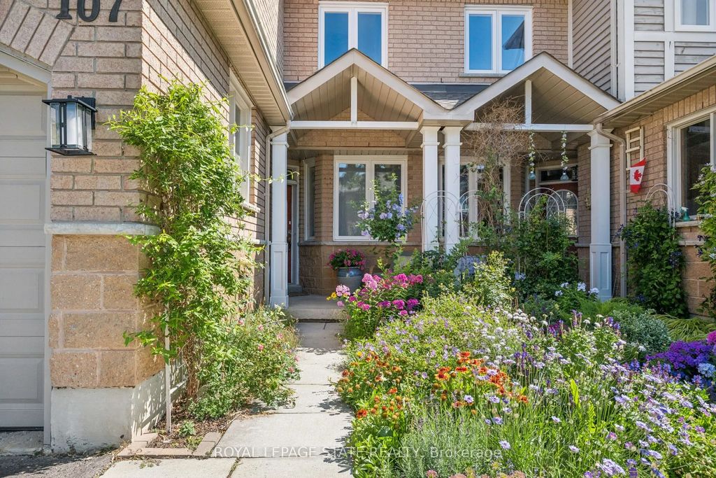 833 Scollard Court 107, Mississauga