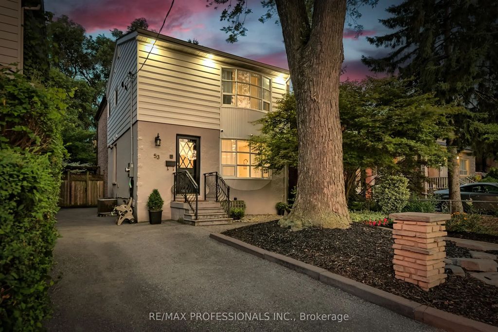 53 Tilden Crescent, Toronto W09