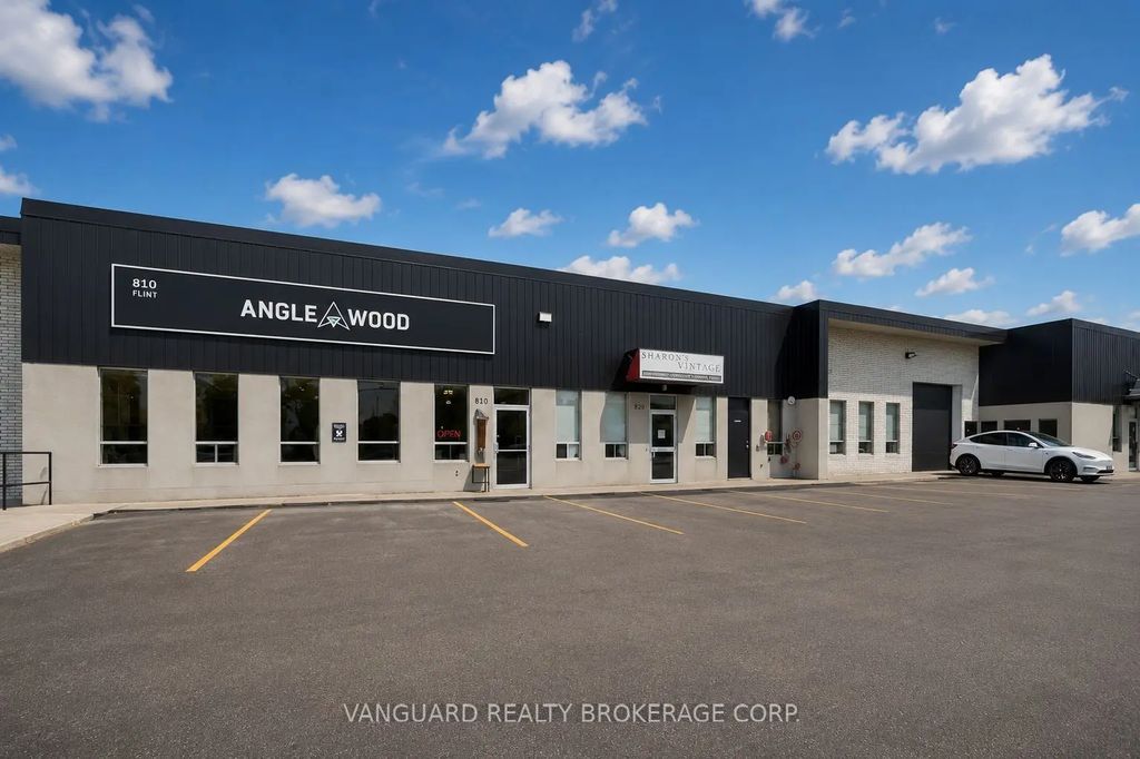 830-840 Flint Road, Toronto W05