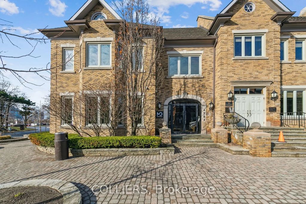 4284 Village Centre Court, Mississauga