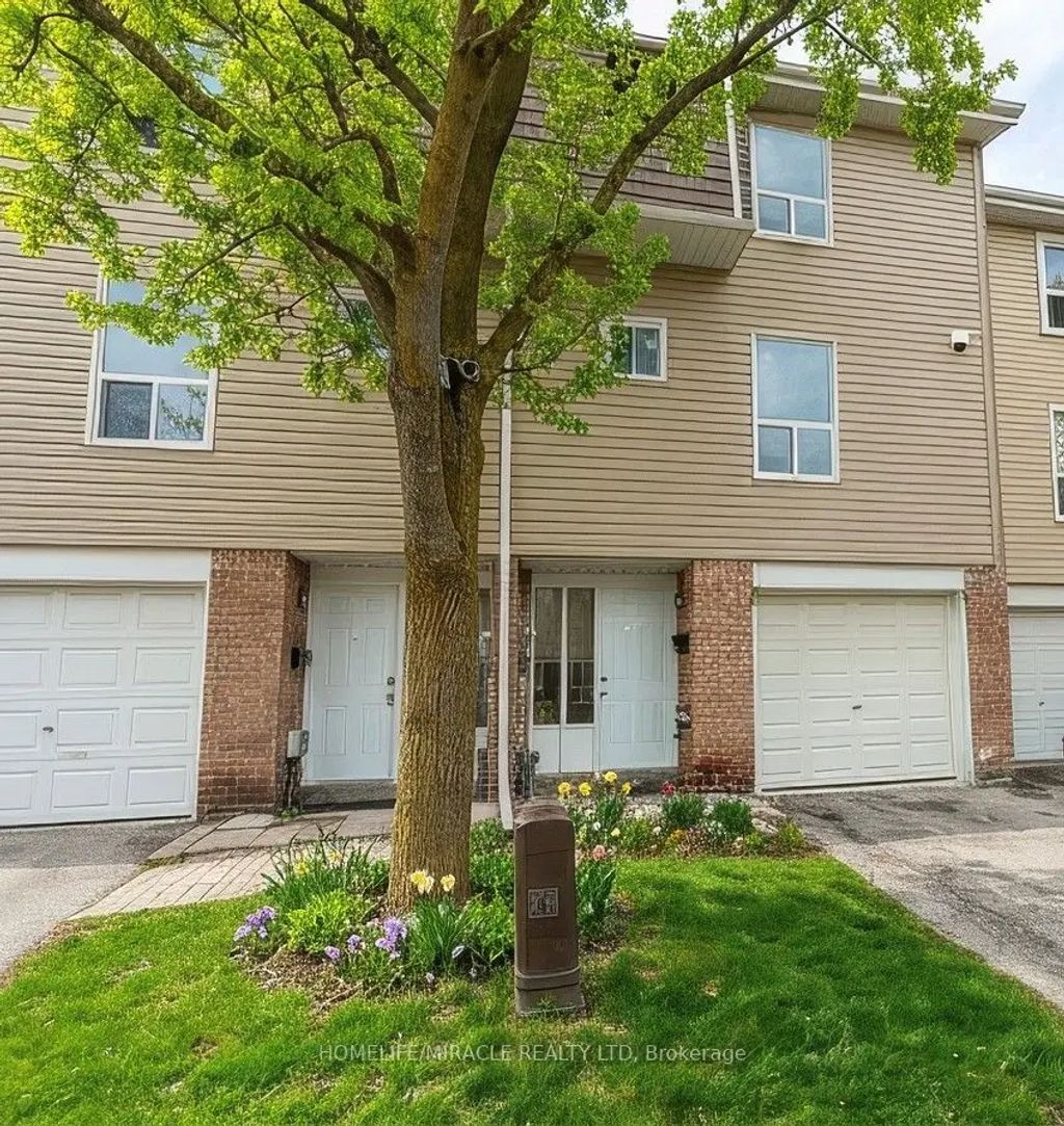 40 Ellis Drive, Brampton