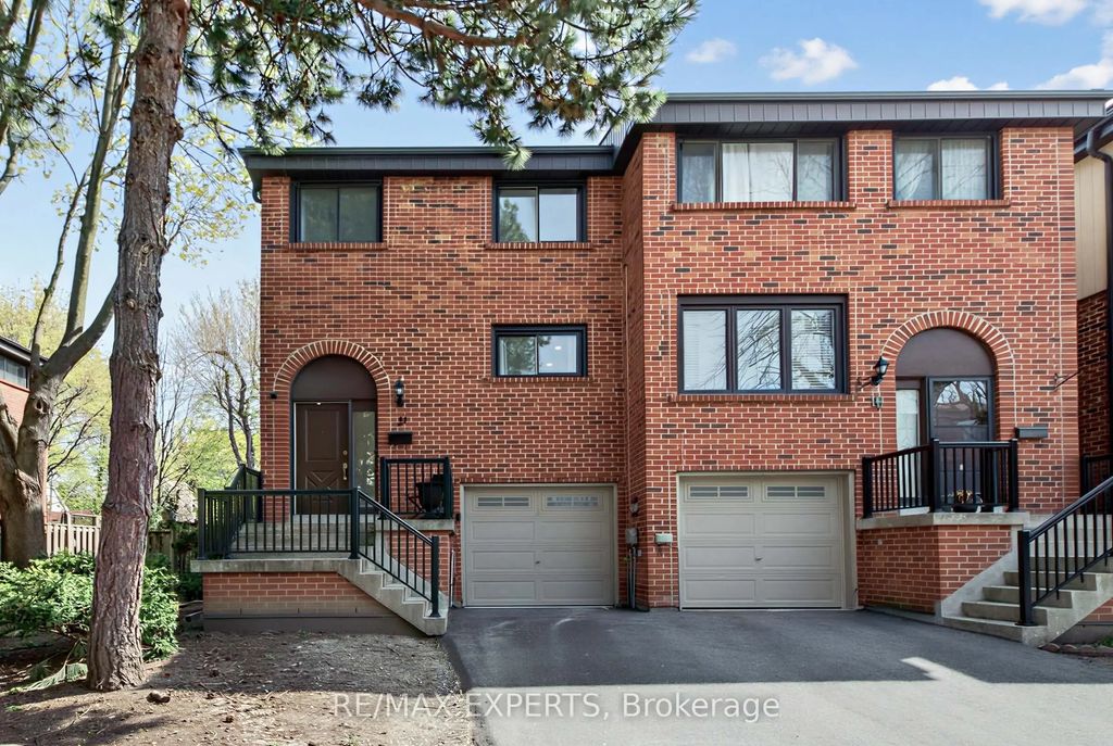 21 Maple Branch Path, Toronto W09