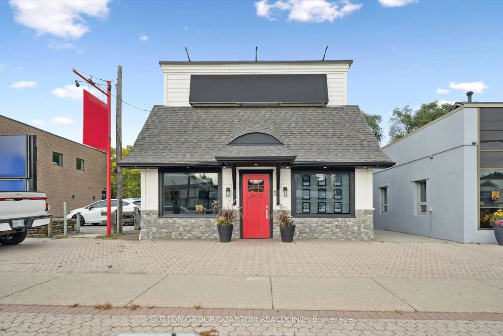 1673 Lakeshore Road W, Mississauga