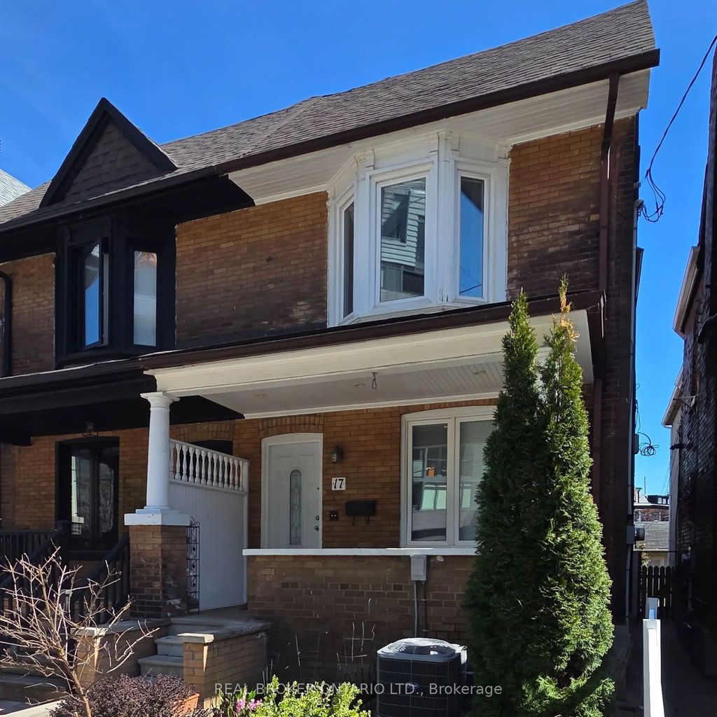 17 Howard Park Avenue, Toronto W01