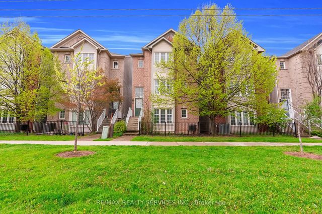 5110 Fairview Street 28, Burlington