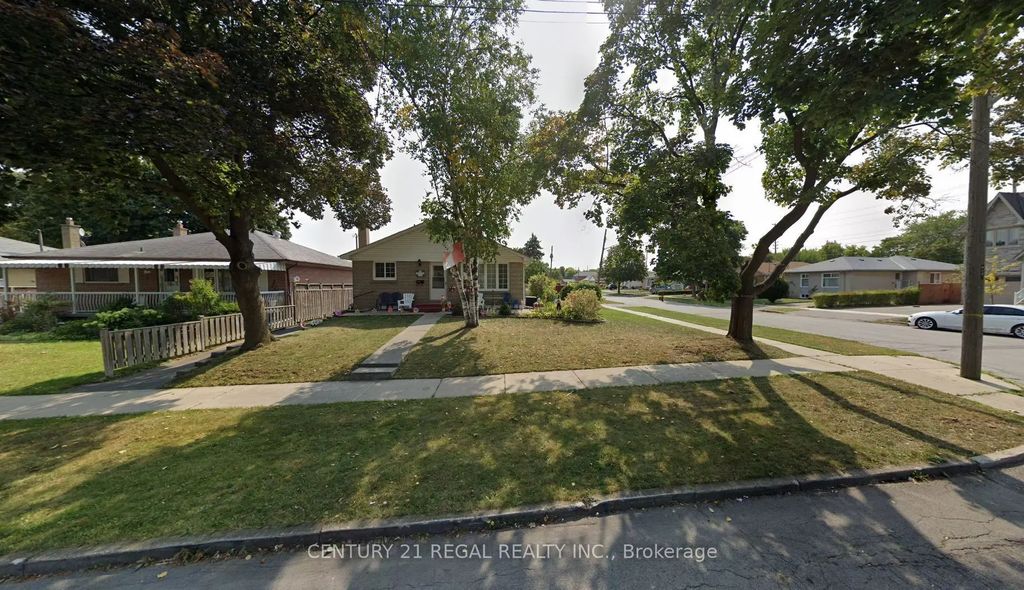 9 Guiness Avenue, Toronto W10