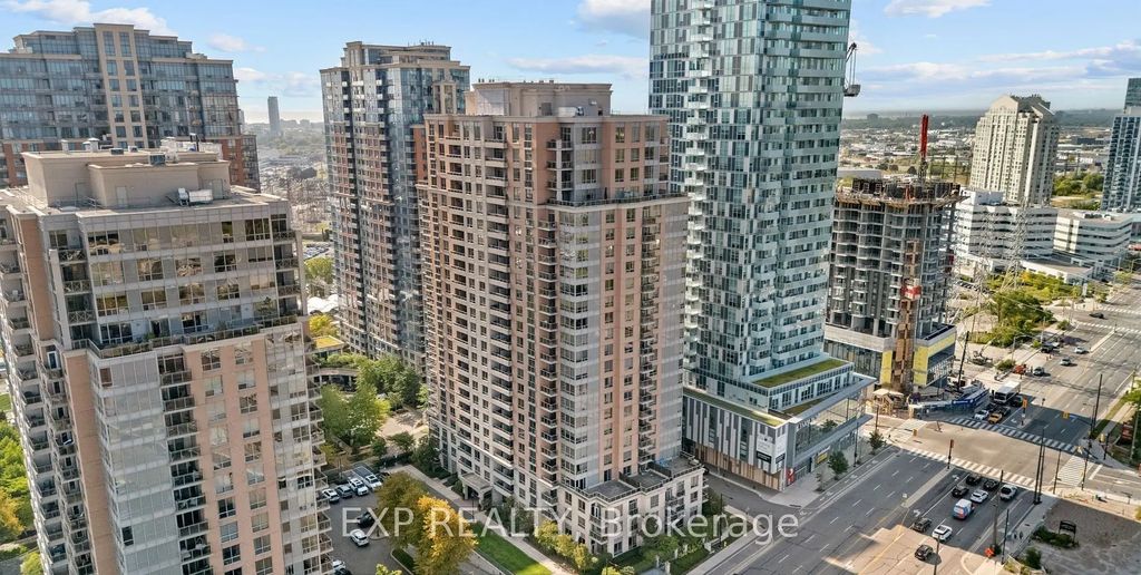 5233 Dundas Street W #1428, Toronto W08