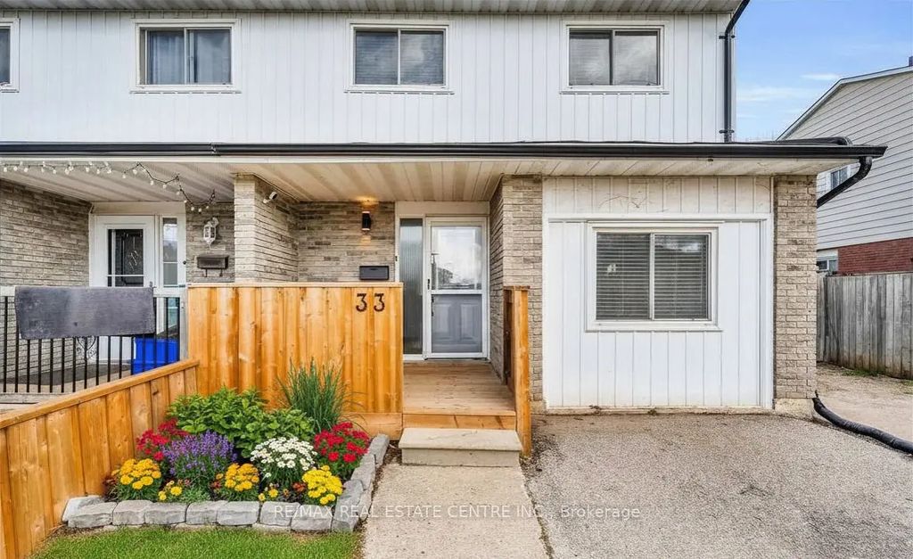33 Fourth Avenue, Orangeville