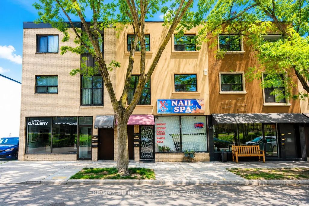 111 Jefferson Avenue Main, Toronto W01