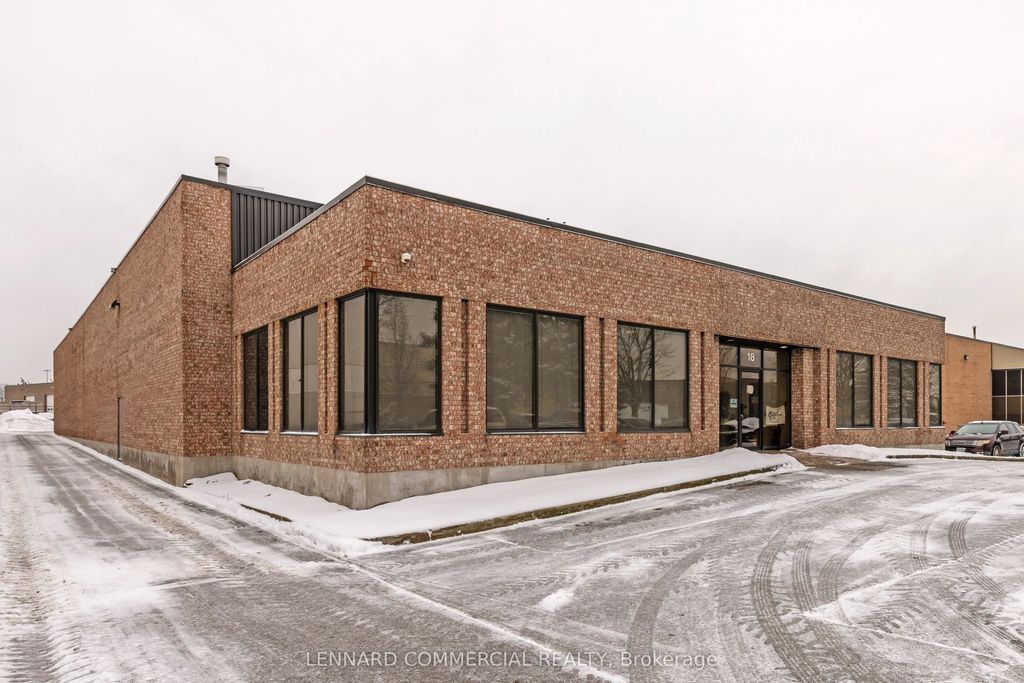 18 Hedgedale Road, Brampton